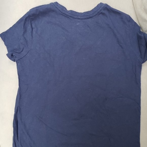 Old Navy Graphic Tee Shirt  Size 8  Color Navy Blue with rainbow colored graphic - Picture 2 of 2